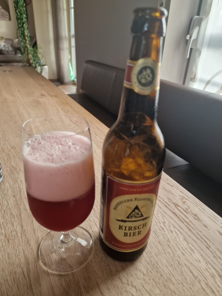 Neuzeller Kloster Kirsch Bier